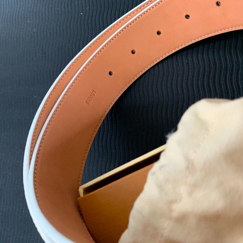 Louis Vuitton Women's Pink Belt - Picture 5 of 6